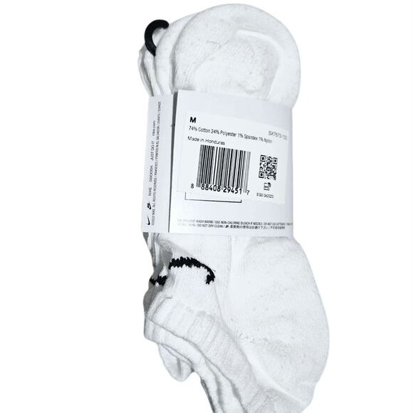 Nike Accessories - Nike Everday Cushion No Show Socks | 3 pairs | White/Black | Size Medium